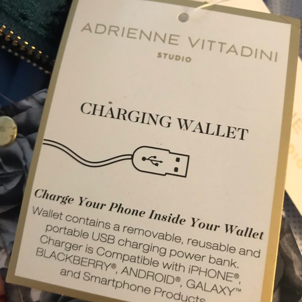 Wallets - Picture 3 of 8